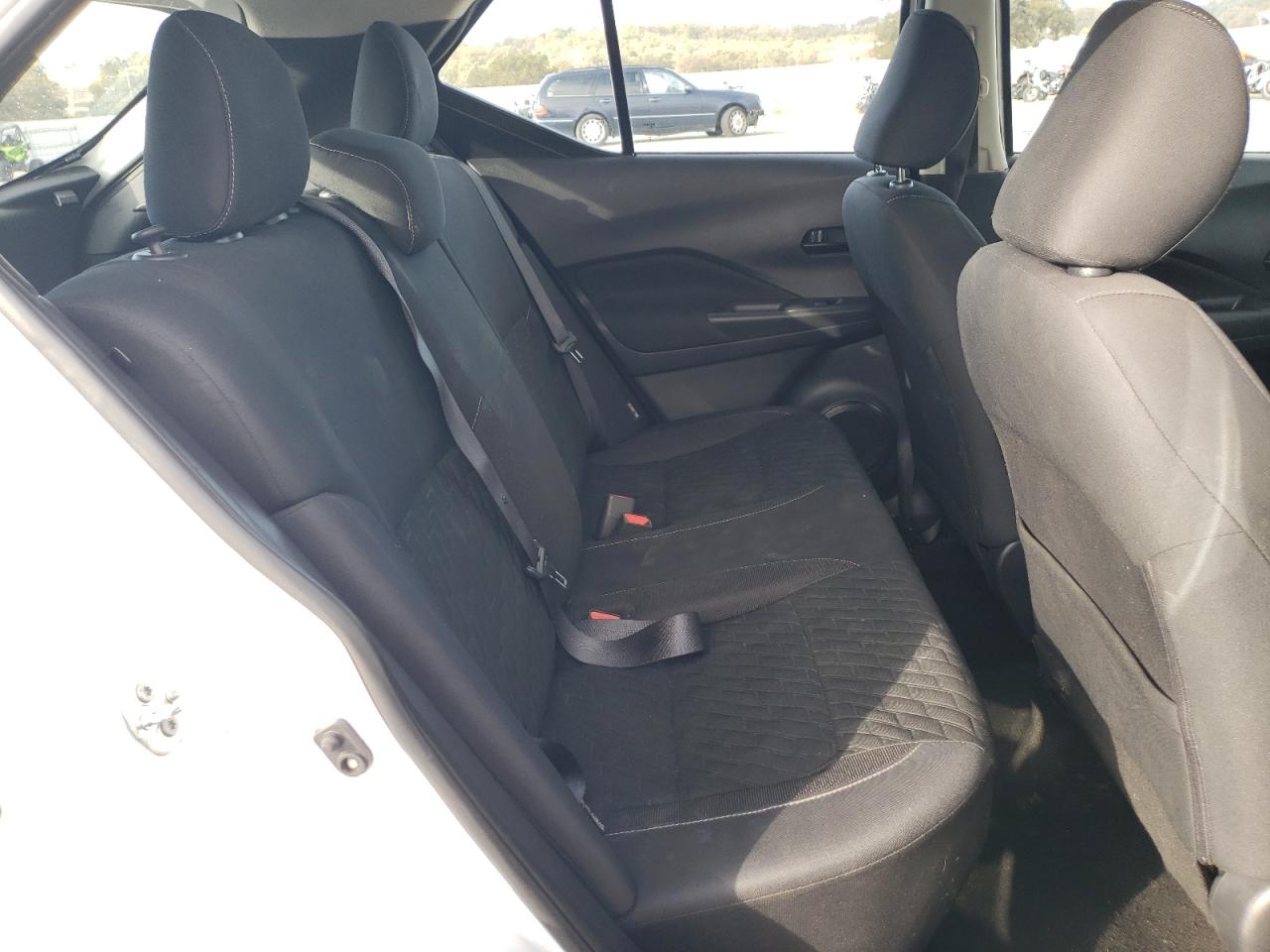 2021 Nissan Kicks - Image 12