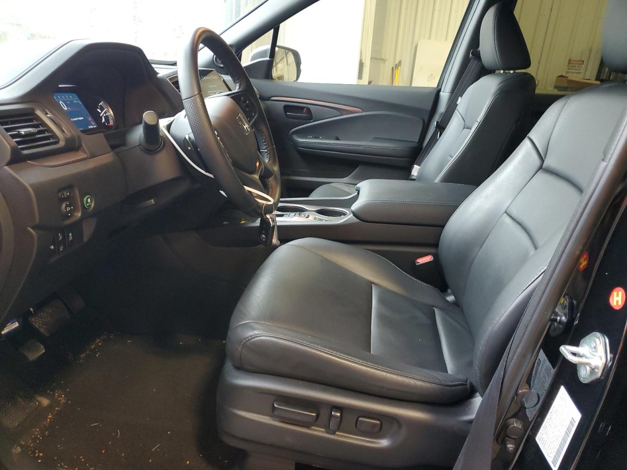 2024 Honda Passport - Image 7
