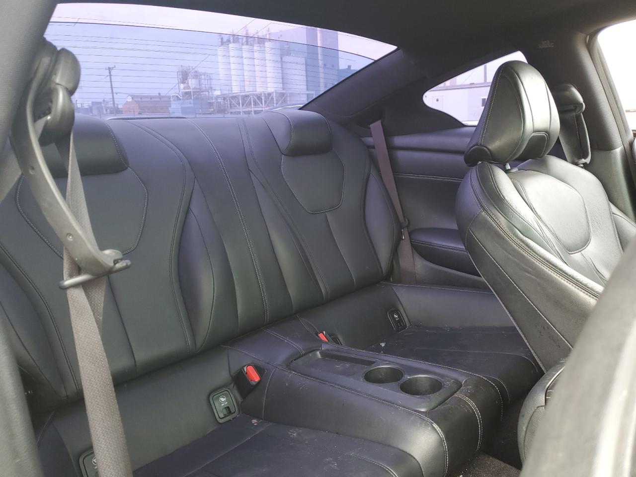2017 Infiniti Q60 - Image 10