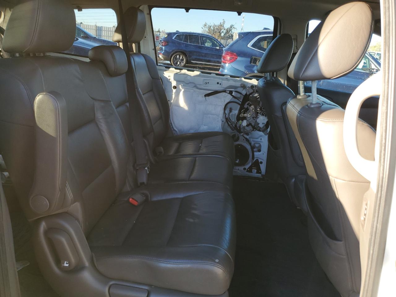2012 Honda Odyssey - Image 12