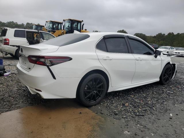  TOYOTA CAMRY 2021 White