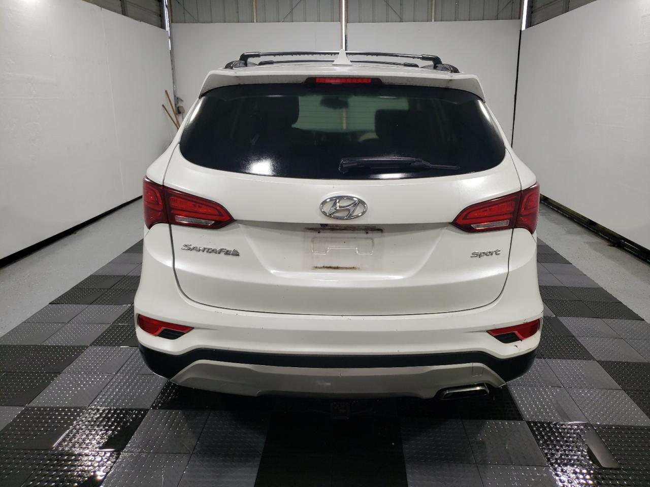 2017 Hyundai Santa Fe Sport VIN: 5XYZU3LBXHG426598 Lot: 79741554