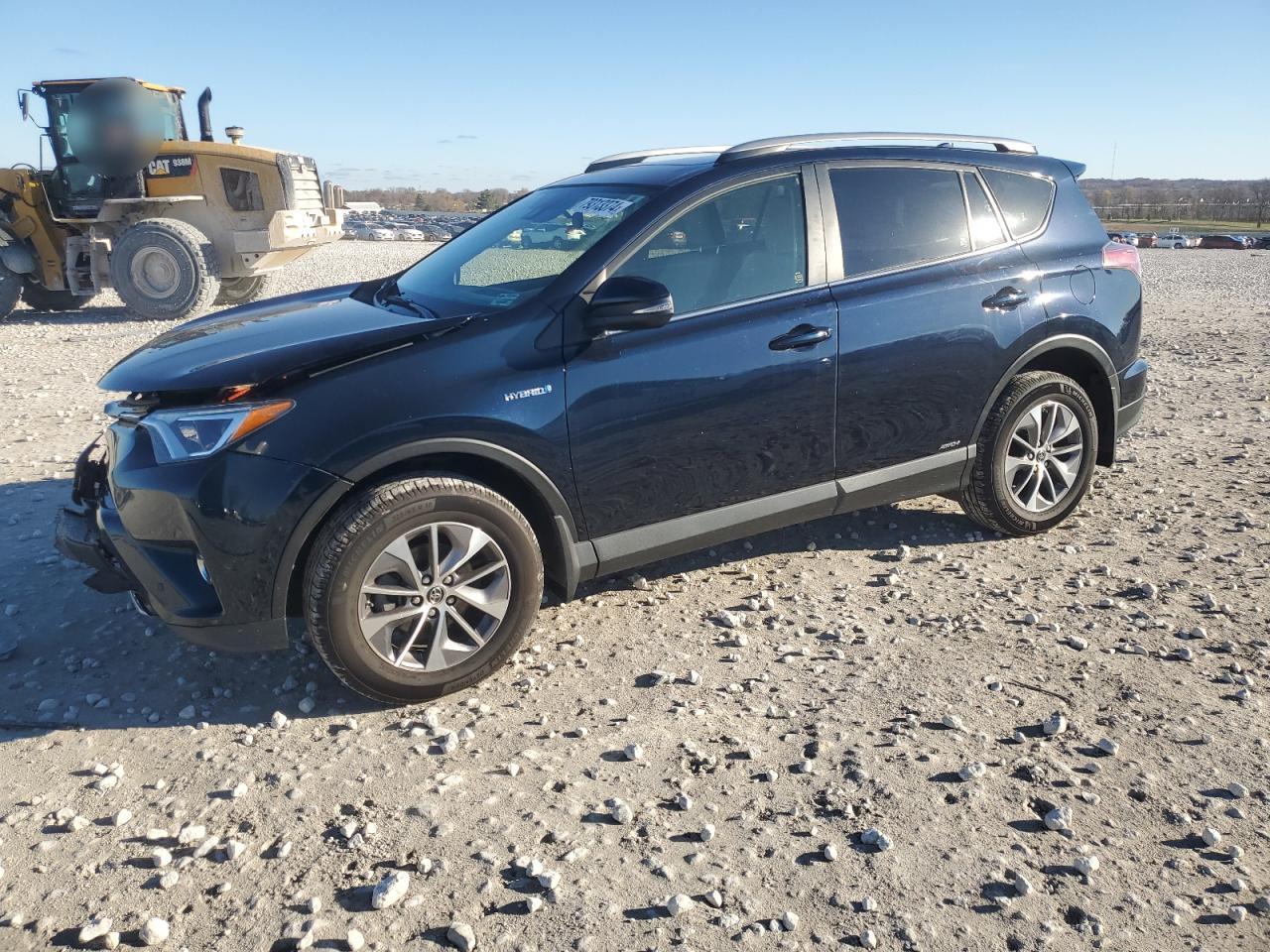 2018 Toyota RAV 4 - Image 1