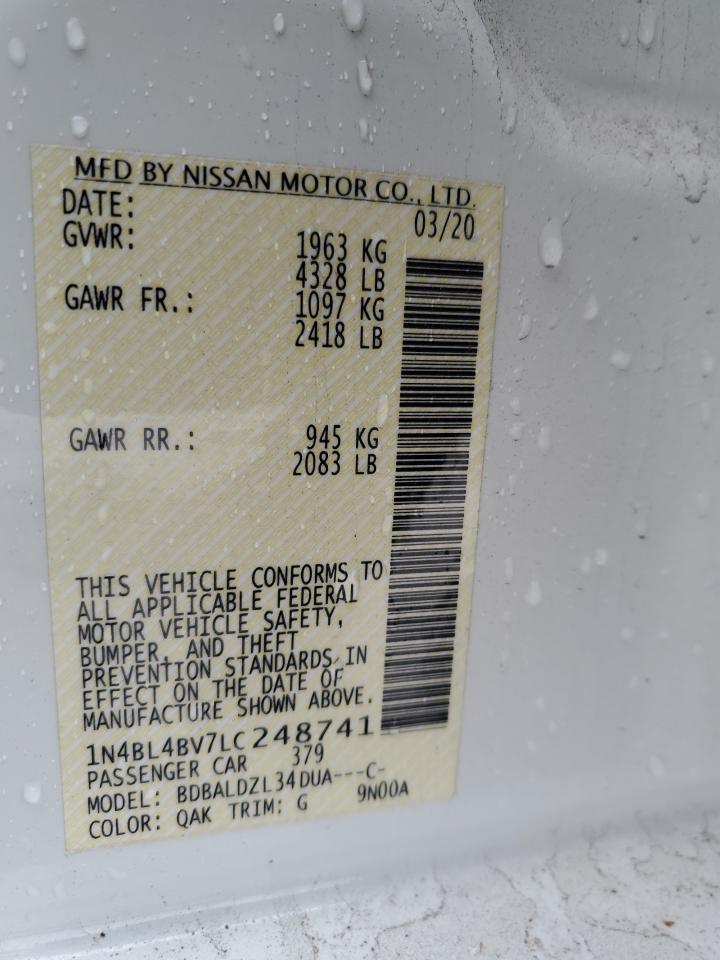 2020 Nissan Altima - Image 14