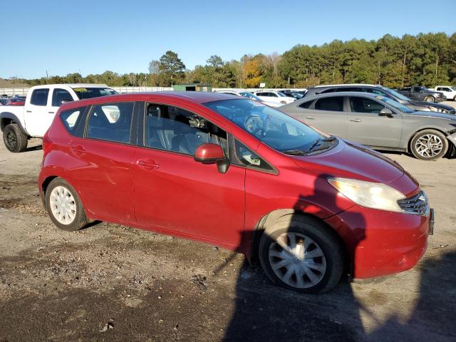  NISSAN VERSA 2014 Красный