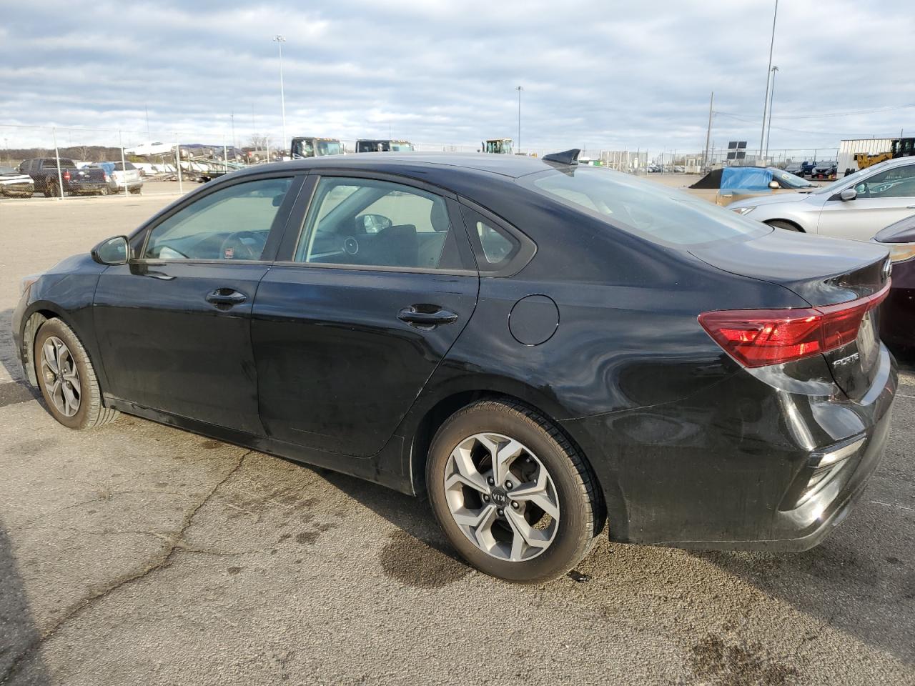 2021 Kia Forte - Image 2