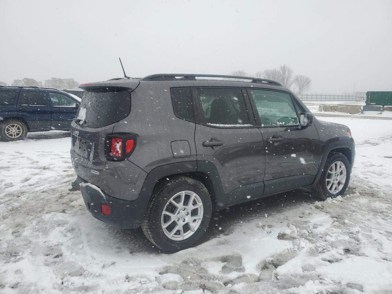 2019 Jeep Renegade - Image 3