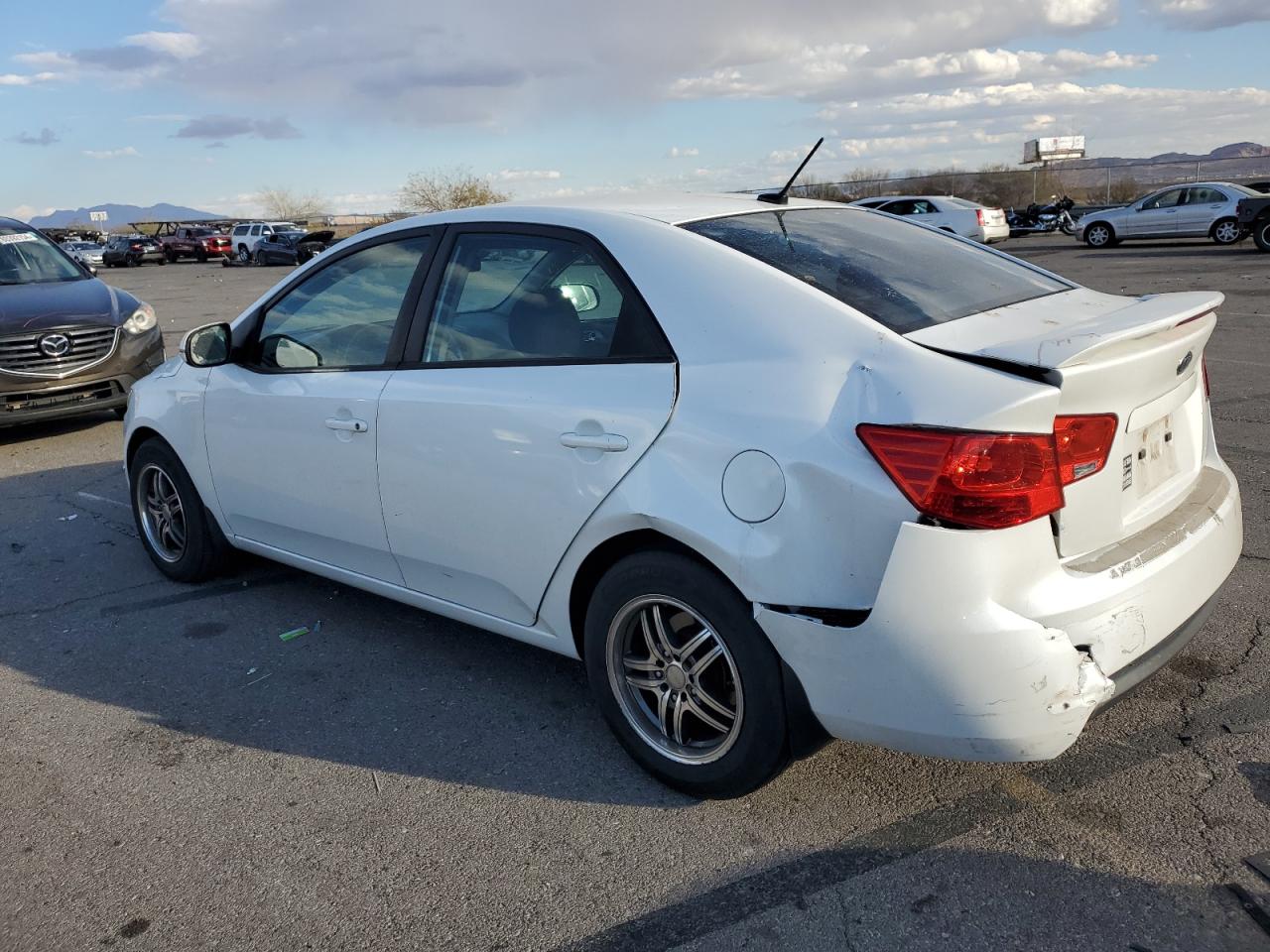 2013 Kia Forte - Image 2