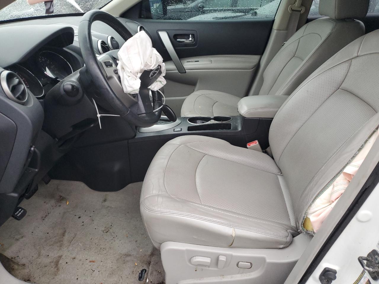 2011 Nissan Rogue - Image 7