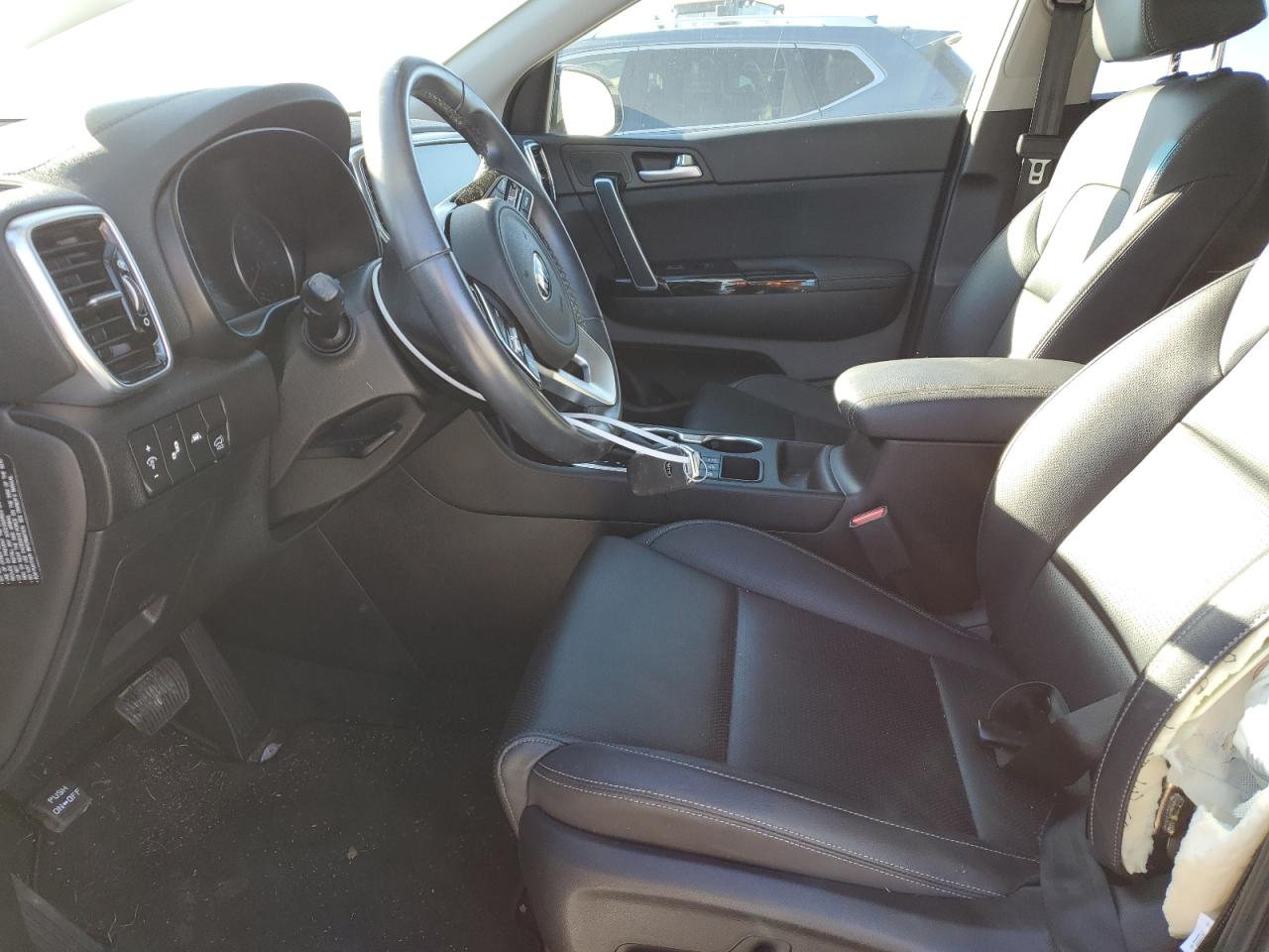 2022 Kia Sportage - Image 7