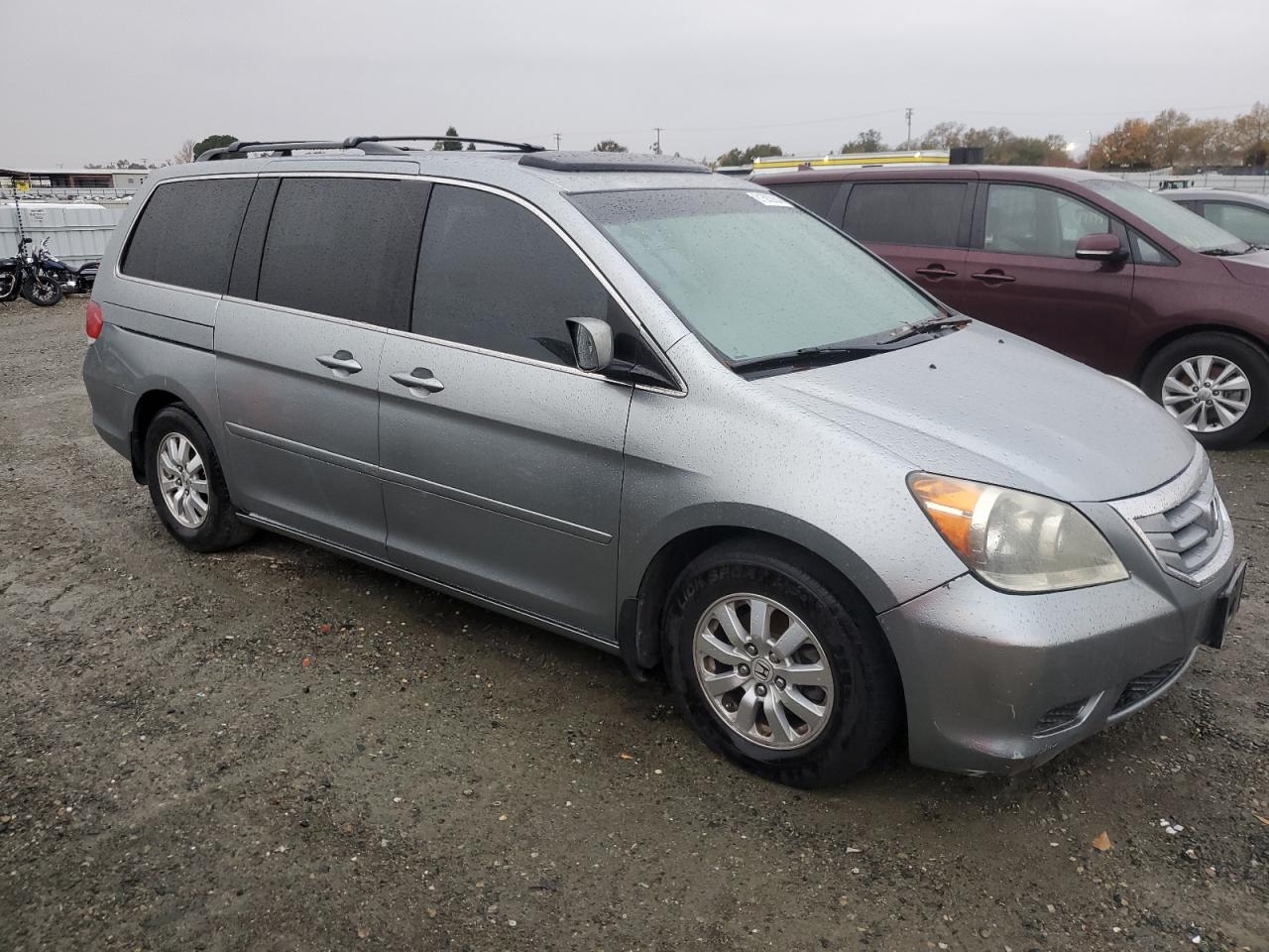 2010 Honda Odyssey - Image 4