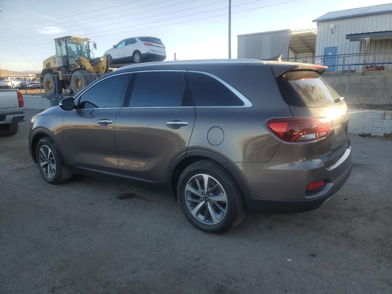 VIN 5XYPH4A55KG451849 2019 KIA SORENTO no.2