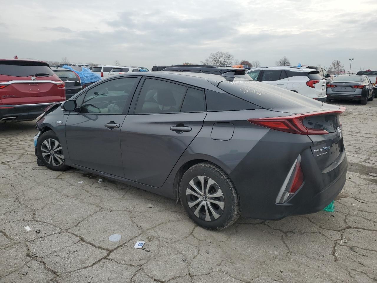 VIN JTDKARFPXH3000967 2017 TOYOTA PRIUS no.2