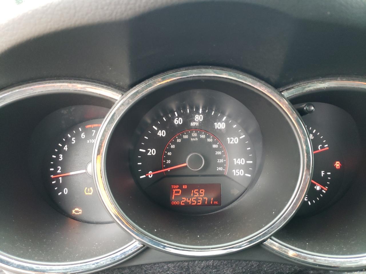 2011 Kia Sorento - Image 9
