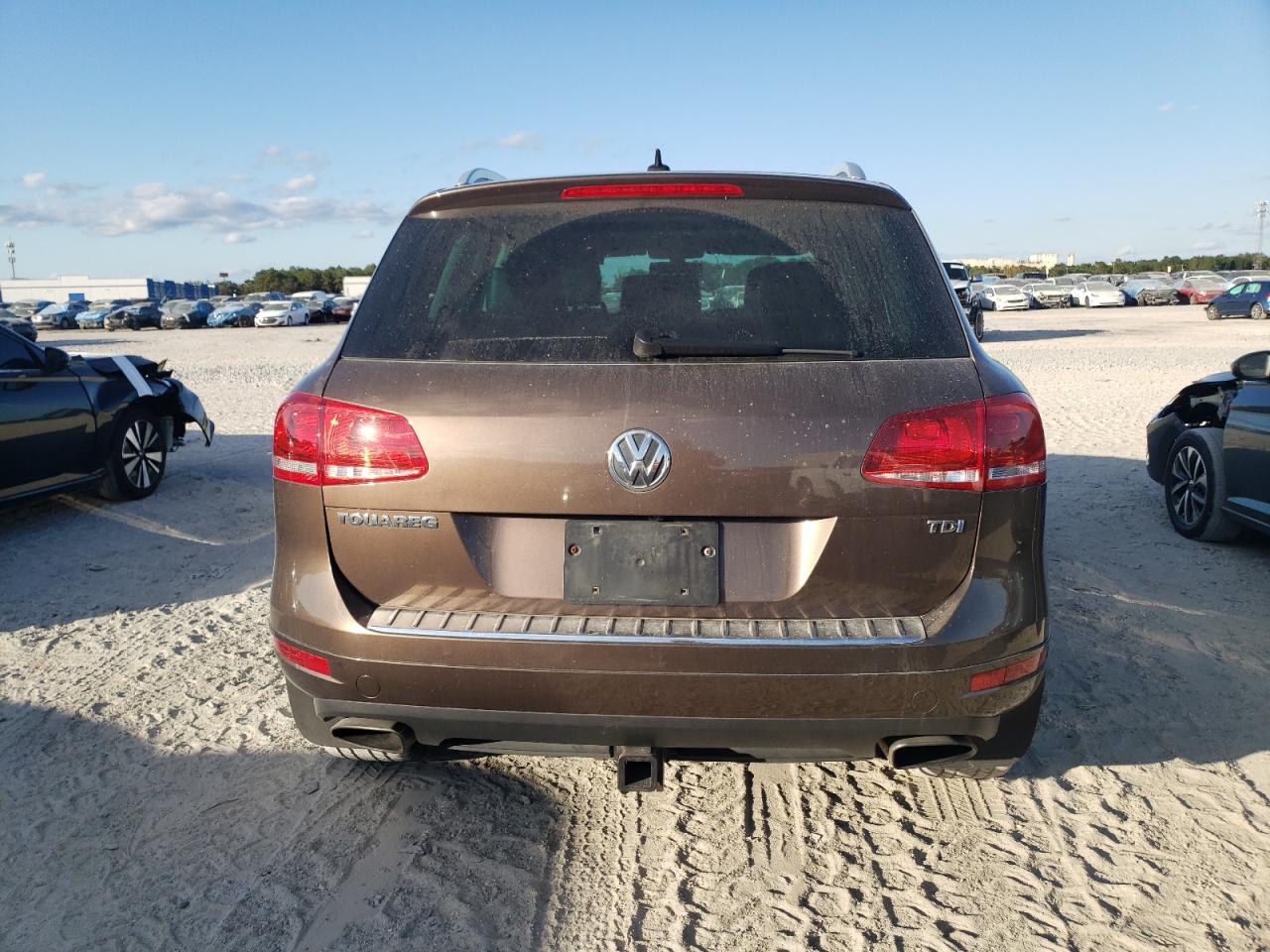 2013 Volkswagen Touareg V6 Tdi VIN: WVGEP9BP1DD007811 Lot: 82331074