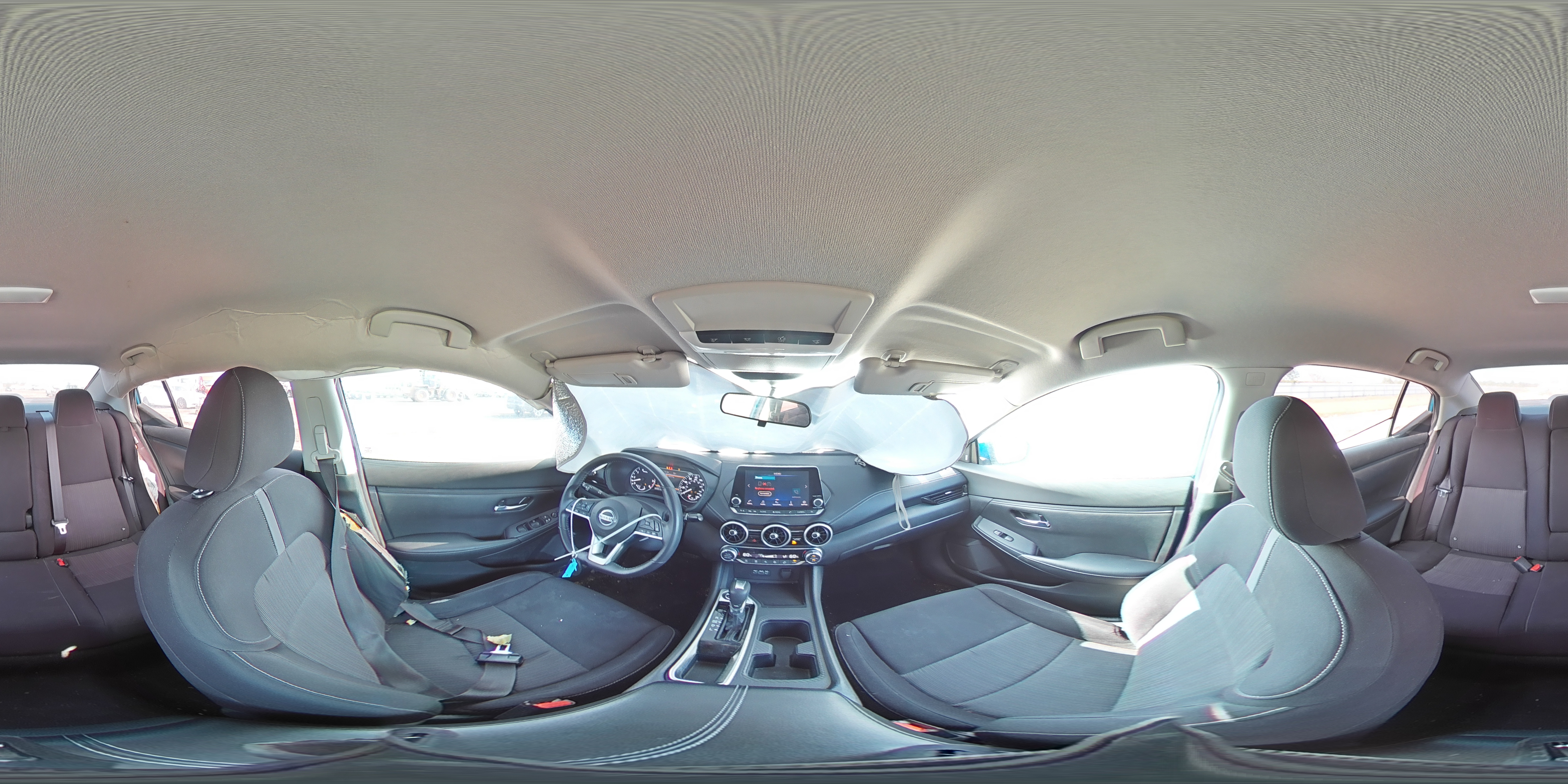2021 Nissan Sentra - Image 13