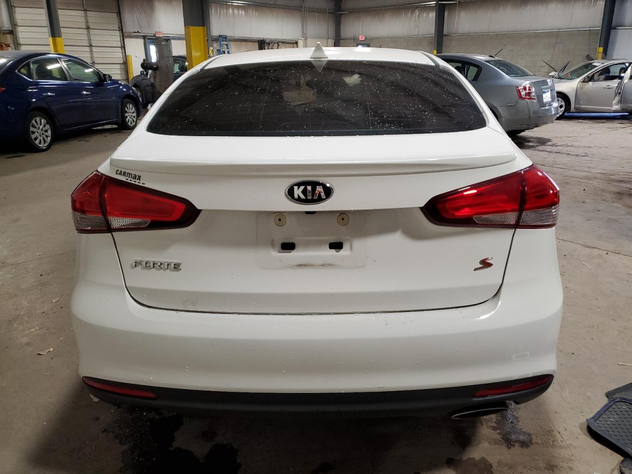 2018 Kia Forte - Image 6