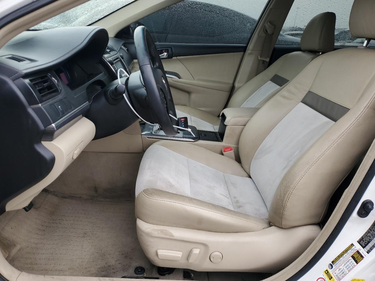 2012 Toyota Camry - Image 7