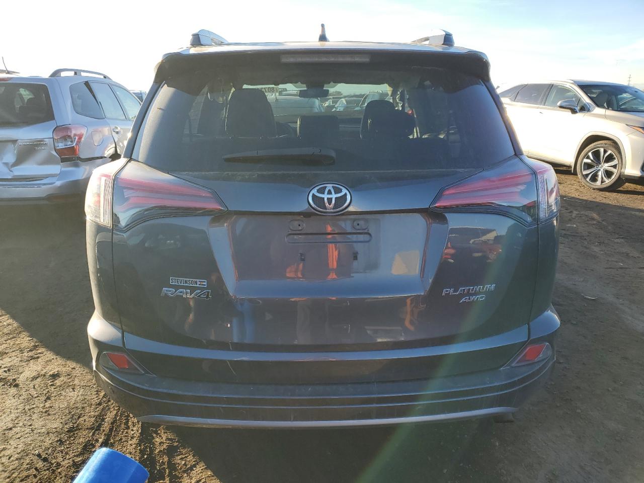 2017 Toyota Rav4 Limited VIN: 2T3DFREV1HW605001 Lot: 80731934