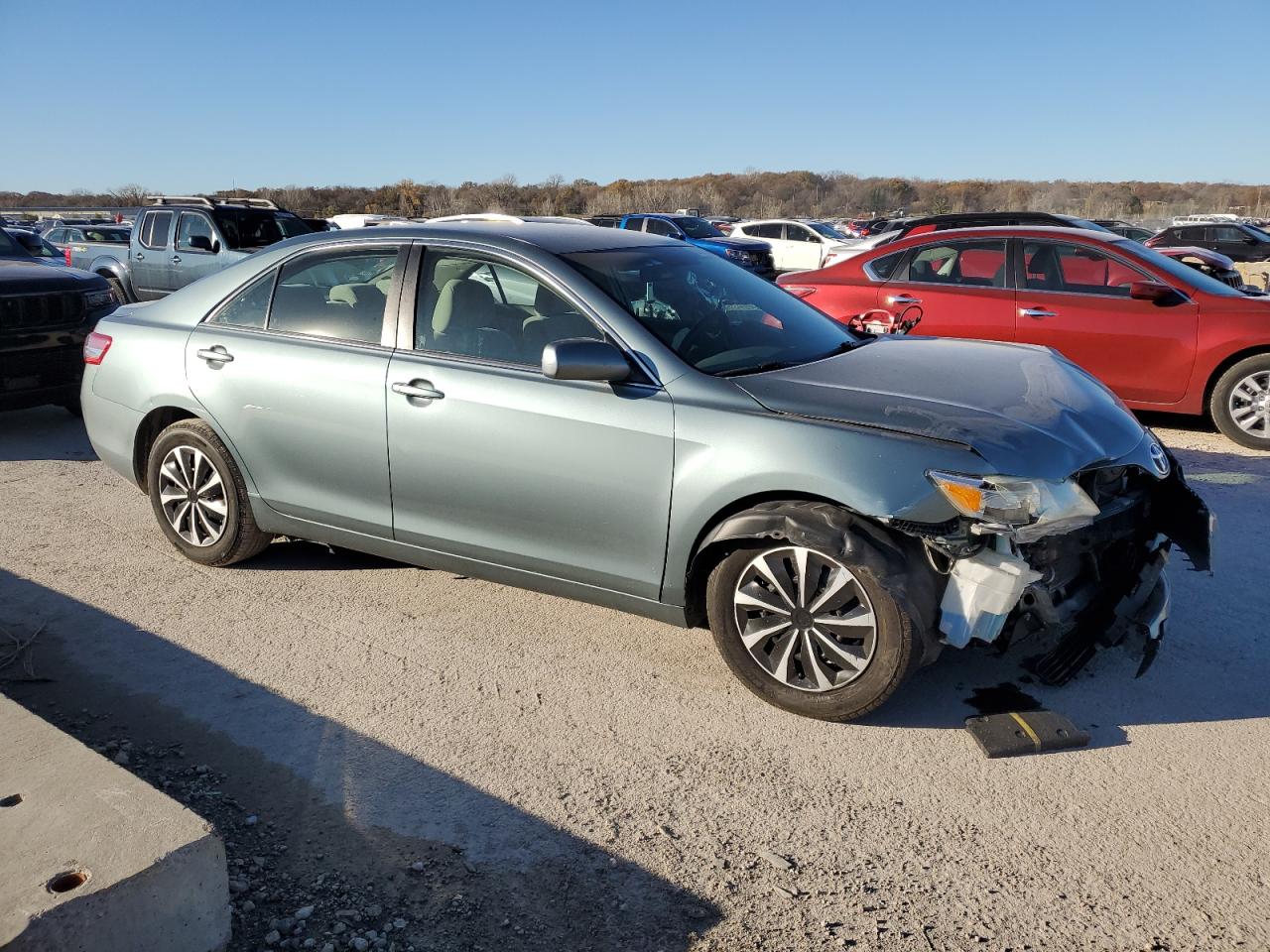 2010 Toyota Camry - Image 4