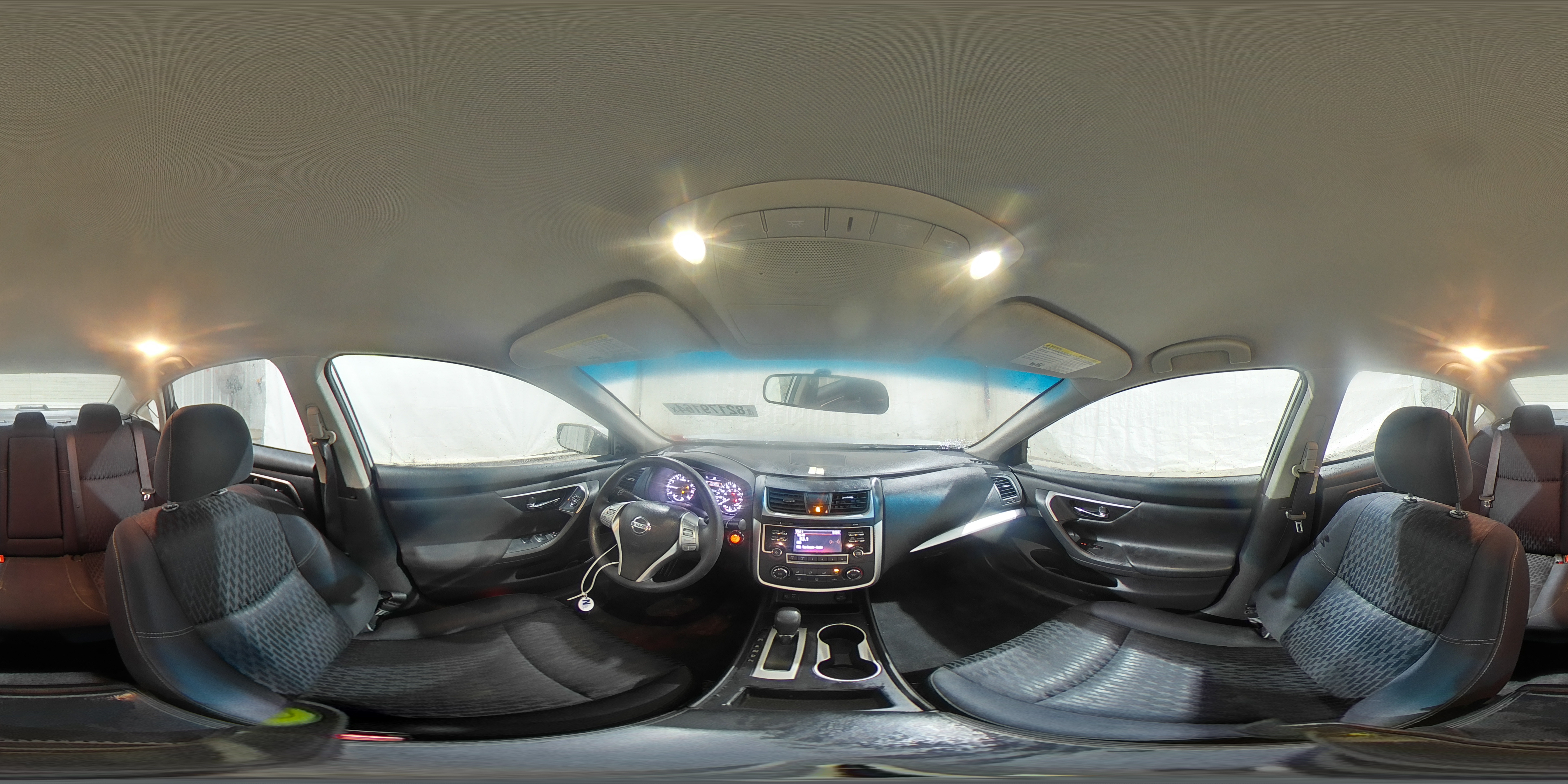 2017 Nissan Altima - Image 15