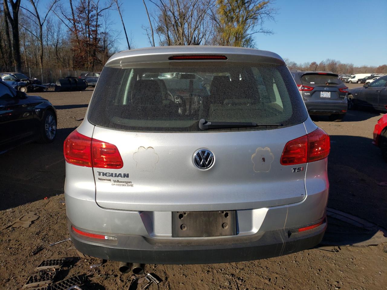 2017 Volkswagen Tiguan S VIN: WVGAV7AX4HK046744 Lot: 79672824