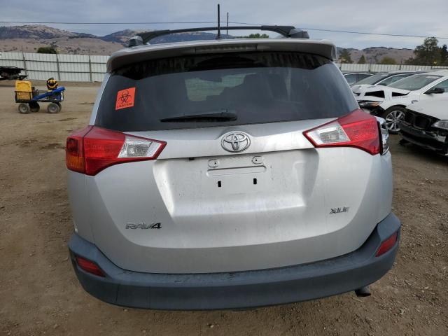  TOYOTA RAV4 2013 Srebrny