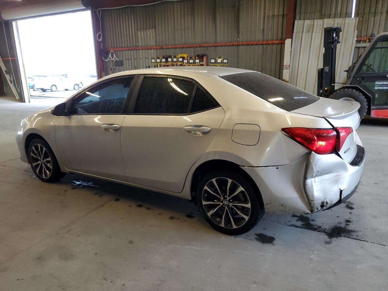 2019 Toyota Corolla - Image 2