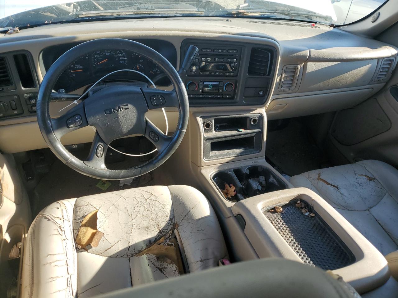 2005 GMC Yukon - Image 8