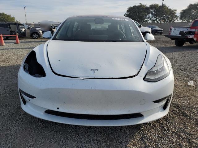  TESLA MODEL 3 2018 Белый