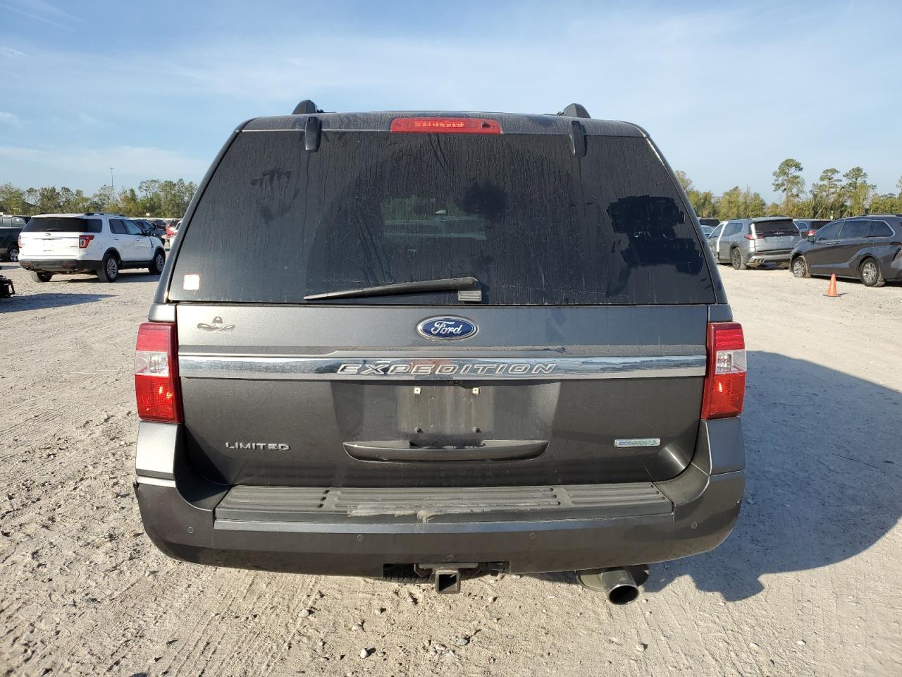 2015 Ford Expedition - Image 6