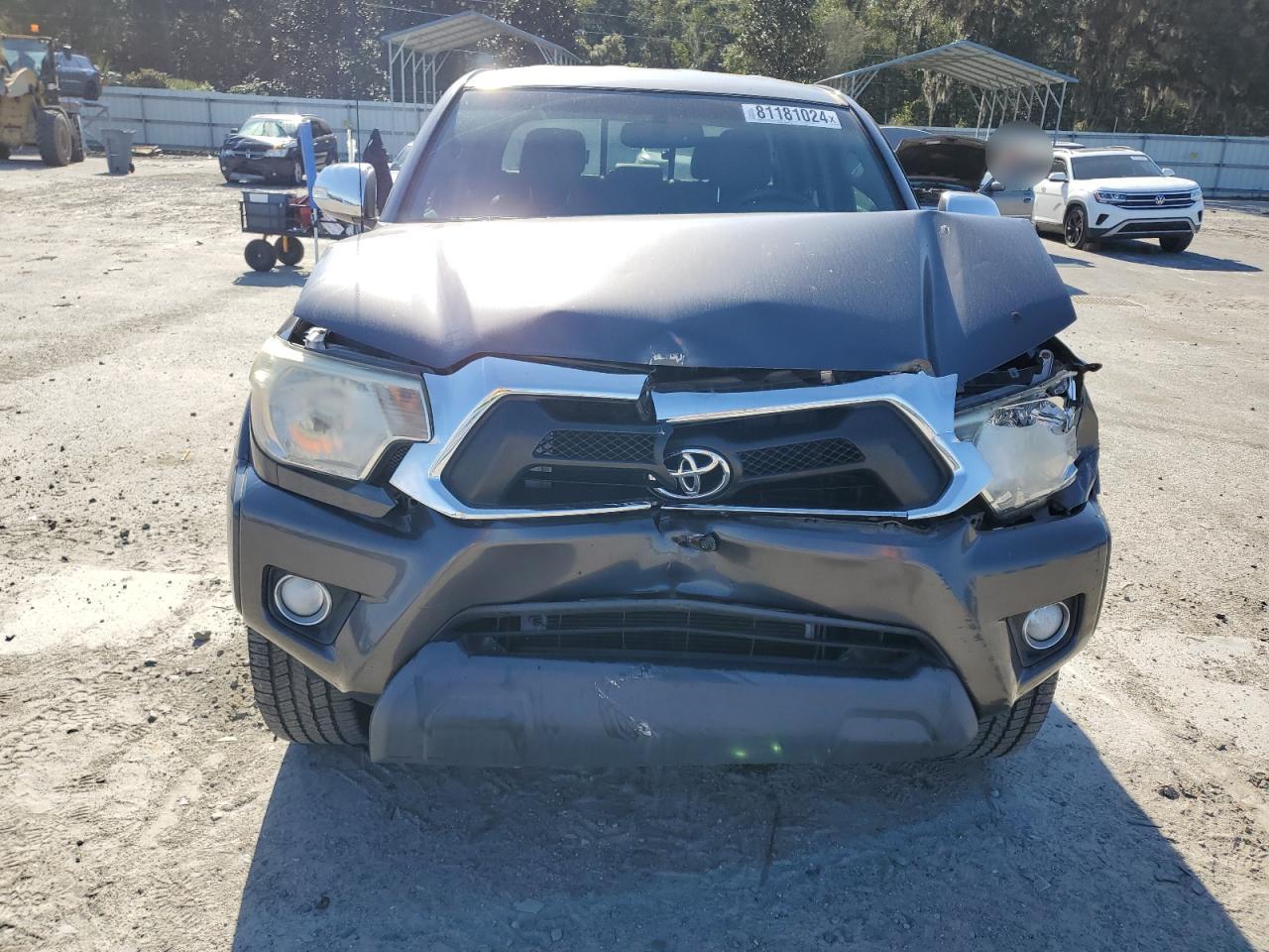 2013 Toyota Tacoma - Image 5