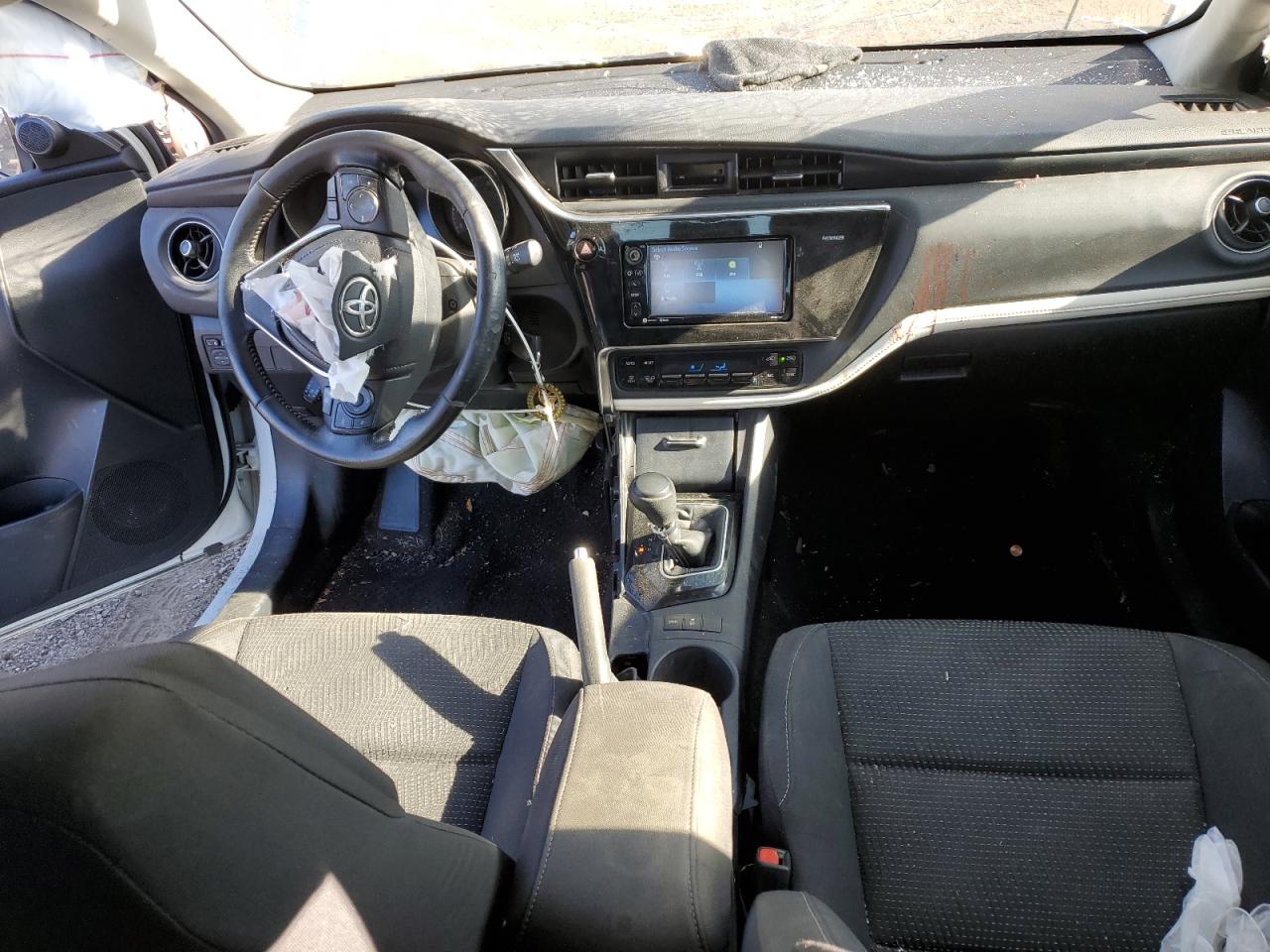 VIN JTNKARJEXJJ575492 2018 TOYOTA COROLLA no.8