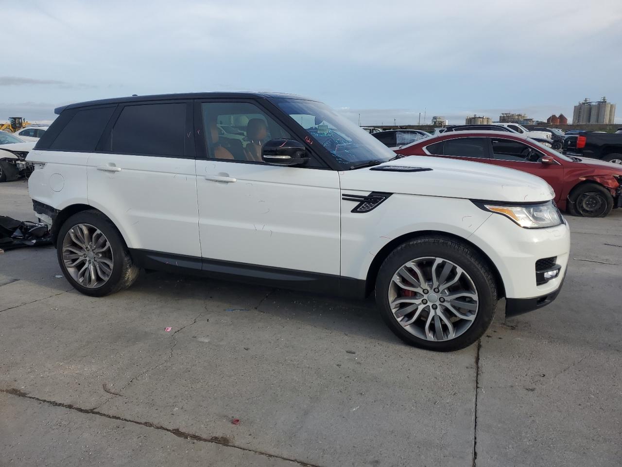 2016 Land Rover Range Rover - Image 4