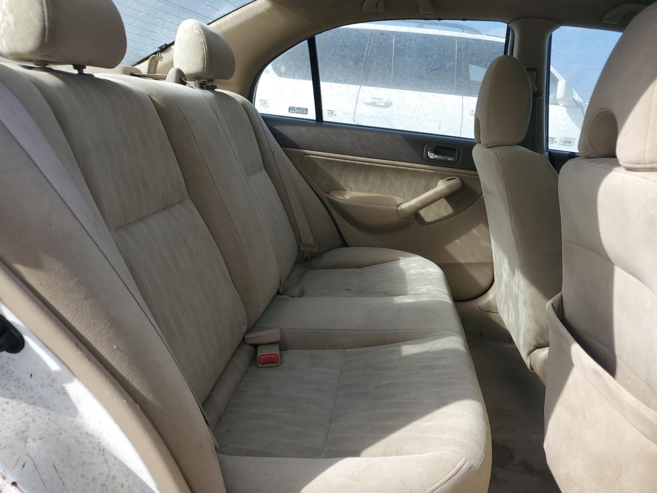 2004 Honda Civic - Image 10
