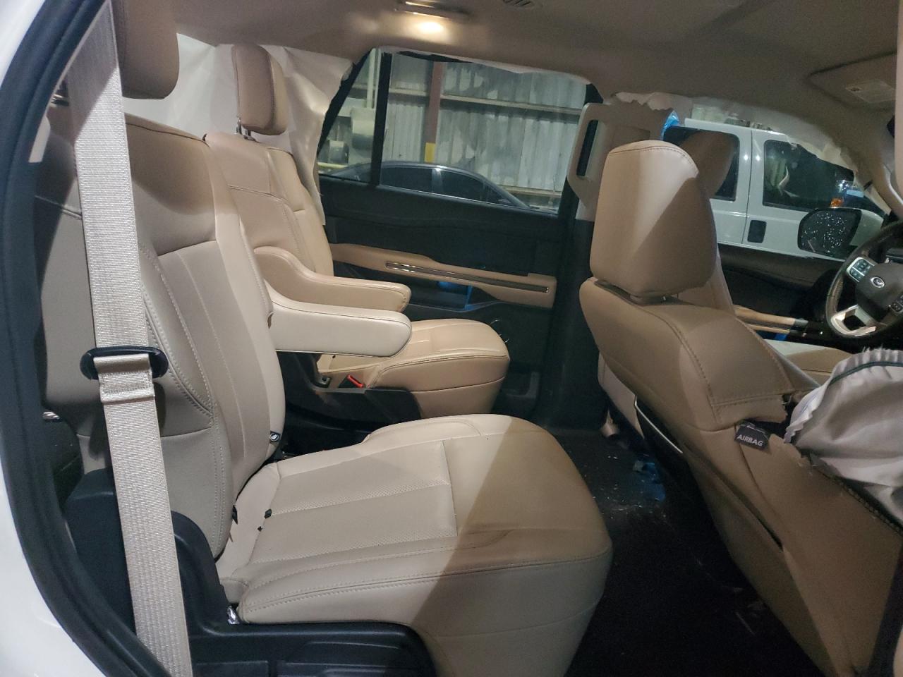 2023 Ford Expedition - Image 12