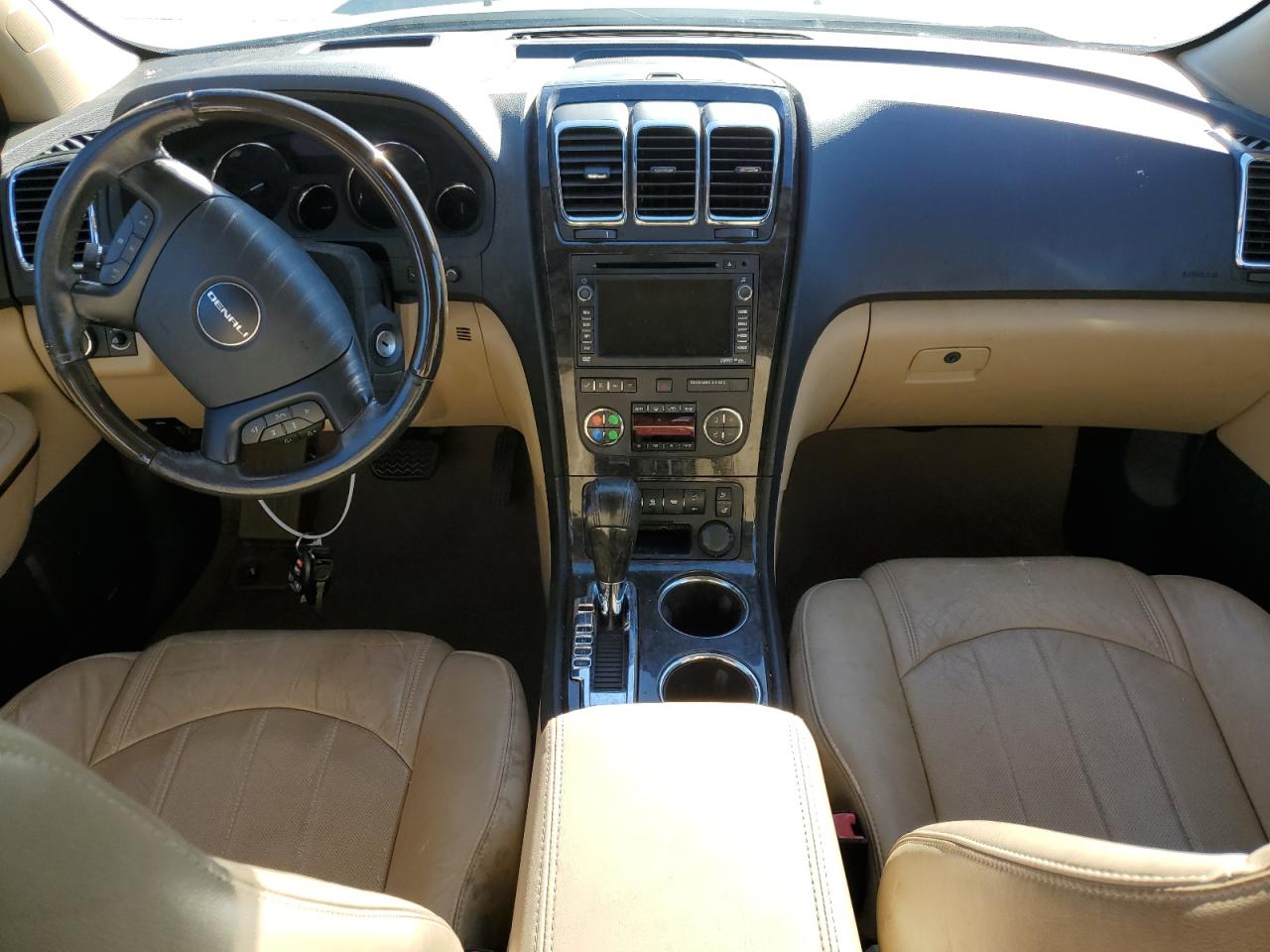 2011 GMC Acadia - Image 8
