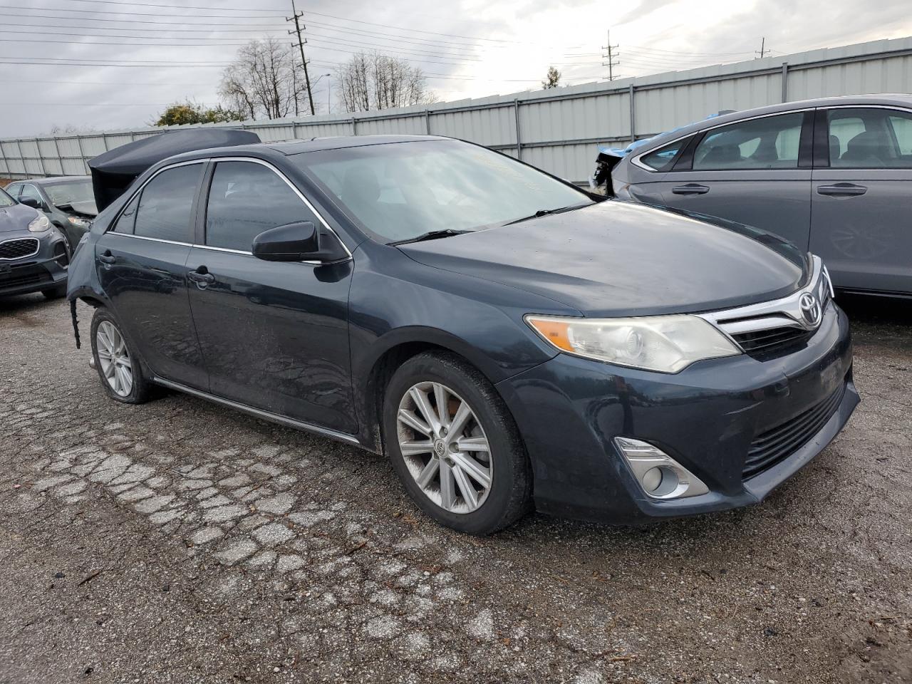 VIN 4T4BF1FKXDR283884 2013 TOYOTA CAMRY no.4