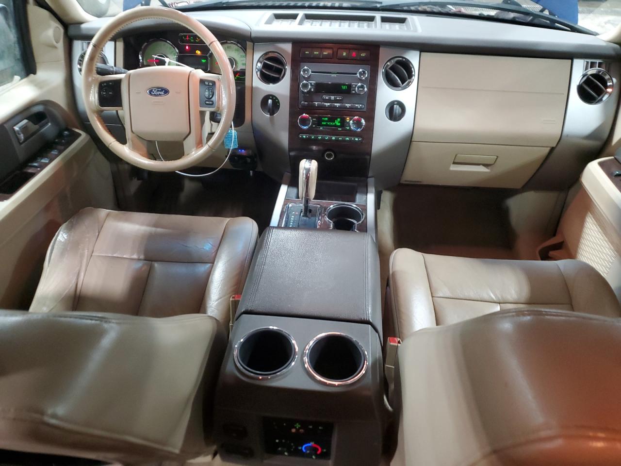 2012 Ford Expedition - Image 8