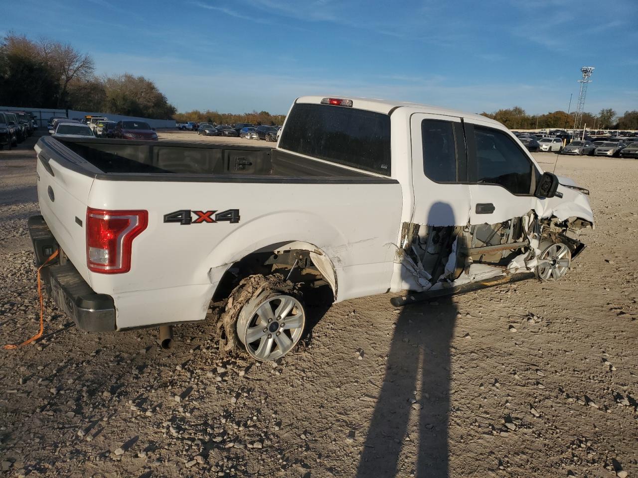 2017 Ford F150 Super Cab VIN: 1FTFX1EF2HKC72137 Lot: 79936644