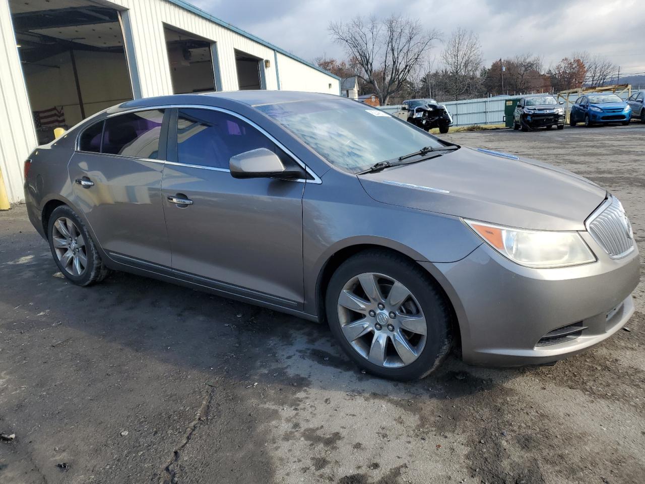 2010 Buick LaCrosse - Image 4