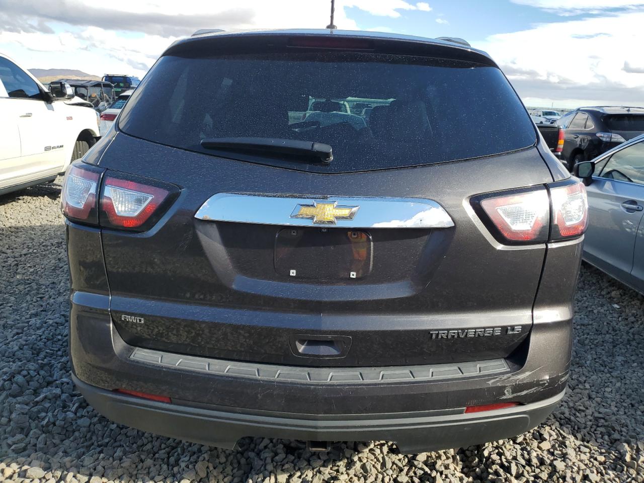 2015 Chevrolet Traverse - Image 6