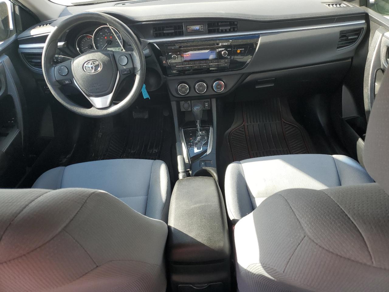 2015 Toyota Corolla - Image 8