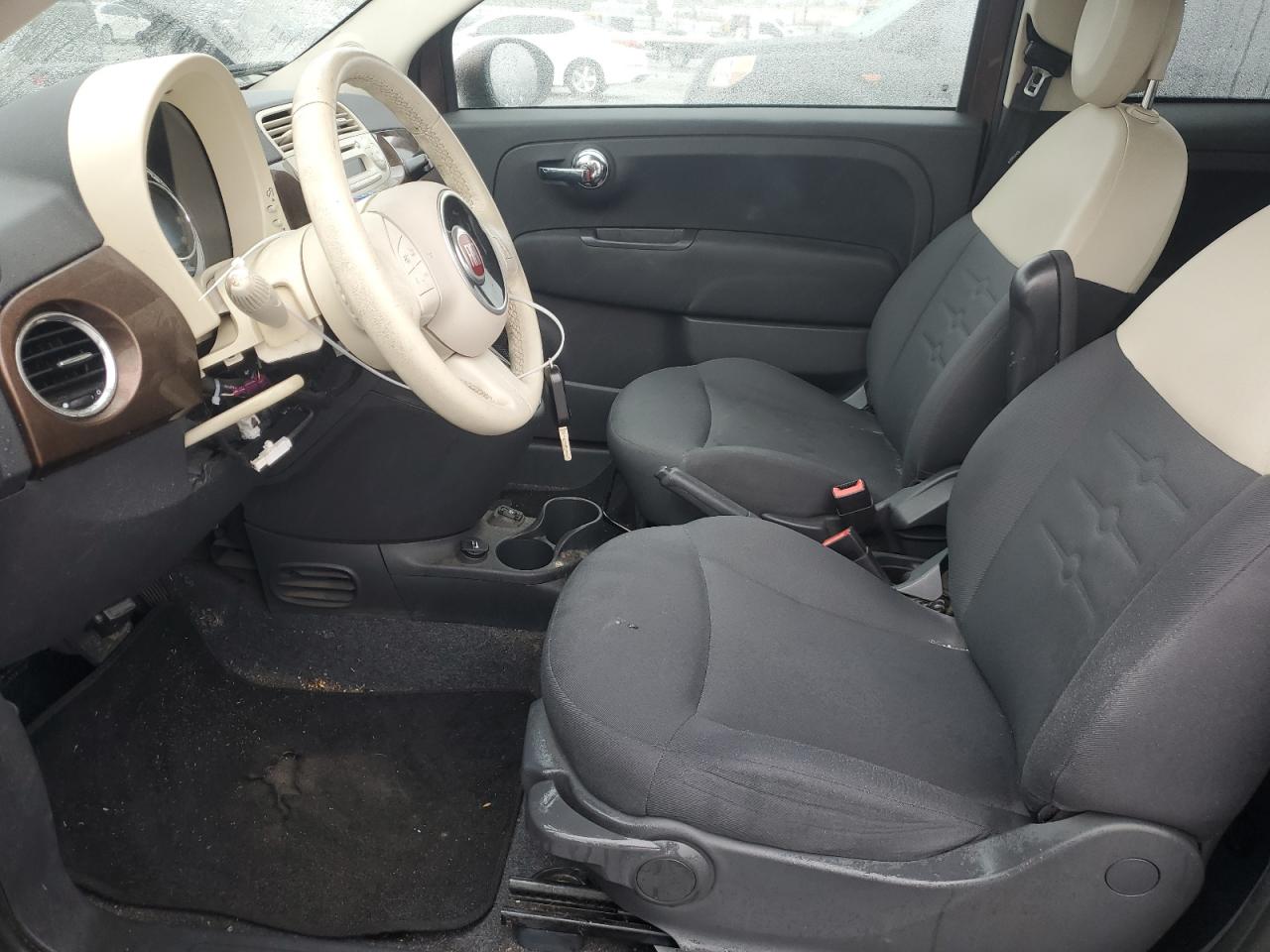 2015 Fiat 500 - Image 7