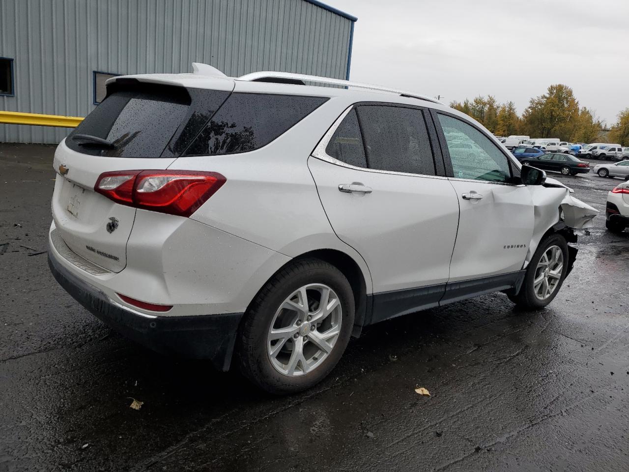 2021 Chevrolet Equinox - Image 3