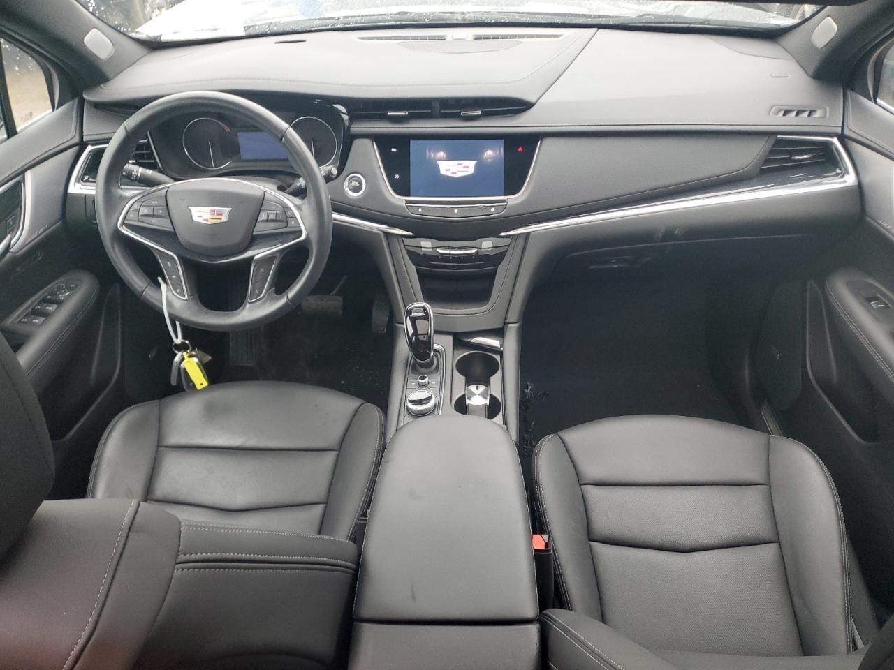 2021 Cadillac XT5 - Image 8