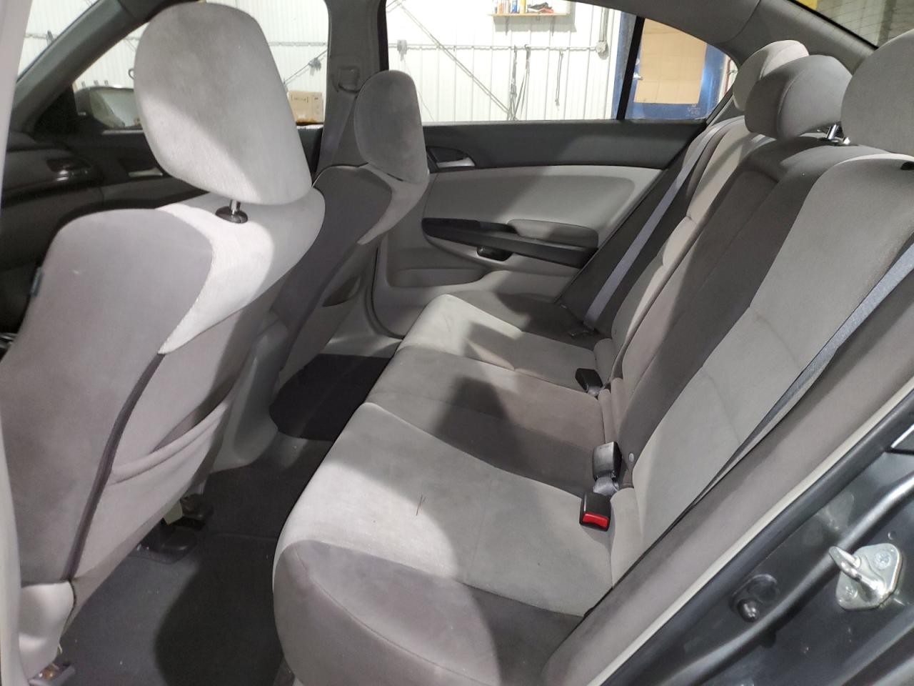 2009 Honda Accord - Image 10