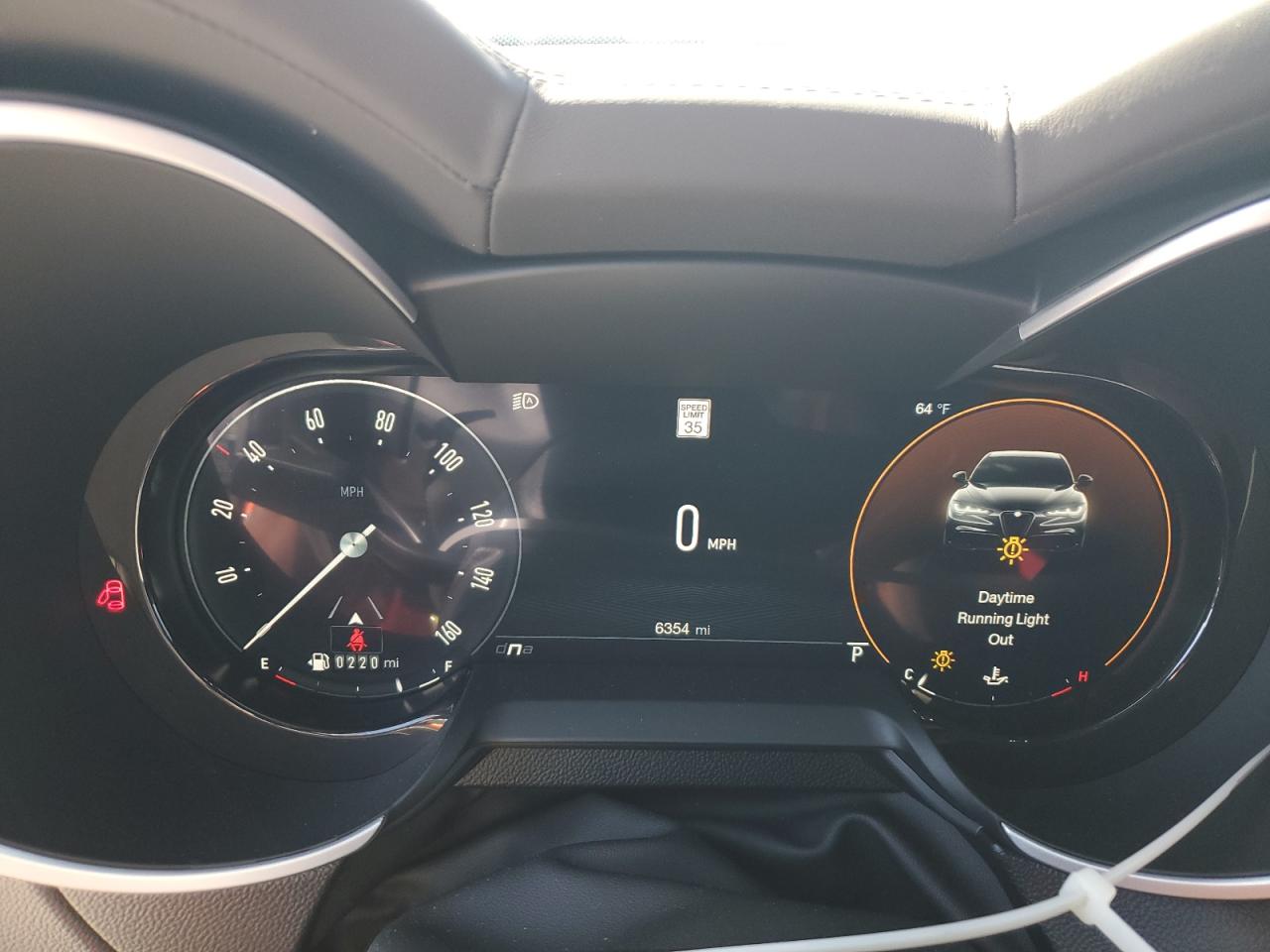 2024 Alfa Romeo Stelvio - Image 9