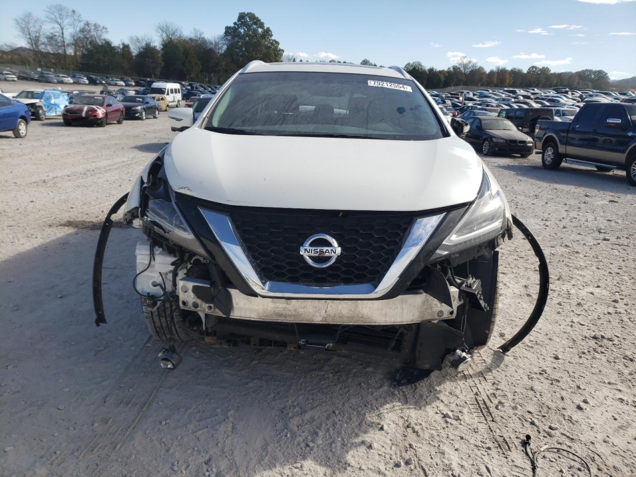 2019 Nissan Murano - Image 5