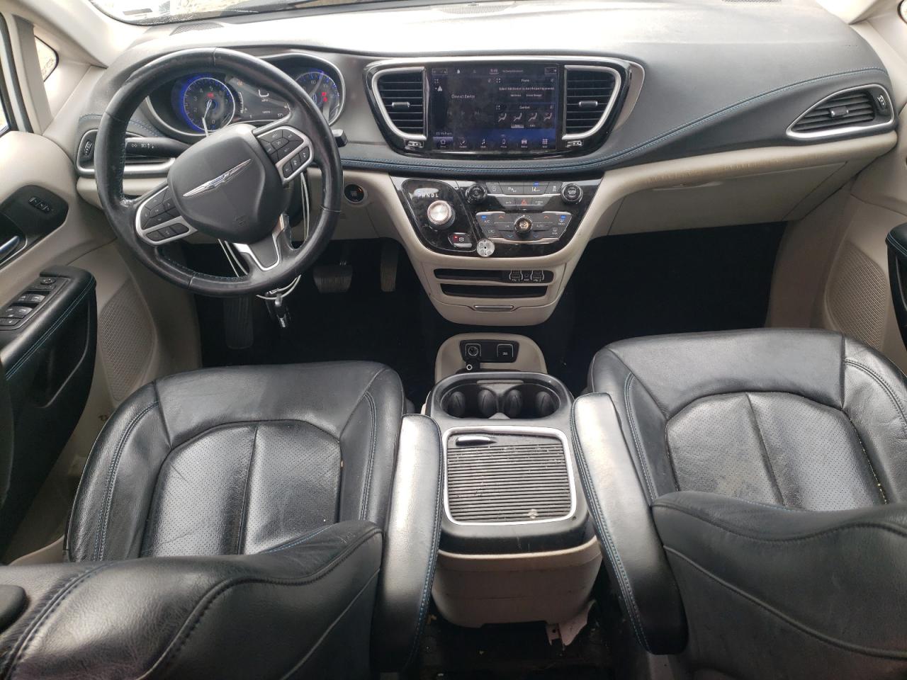 2021 Chrysler Pacifica - Image 8